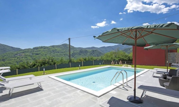 Tresana Casa | Agr. Castello della Mugazzena by Interhome