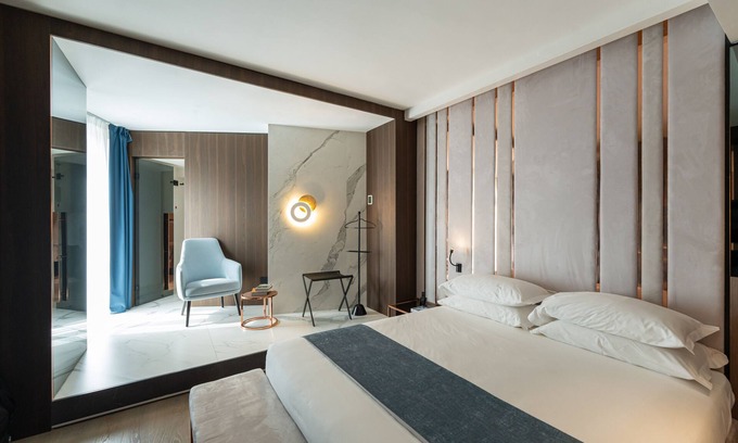 Chiaia Cama Y Desayuno | Agra Suites