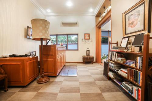 Agra Hotel | AgraOne - A Boutique Hotel by Dayal Lodge