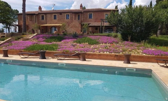 Castiglione del Lago Otro | Agriturismo Poggio Dell'artista