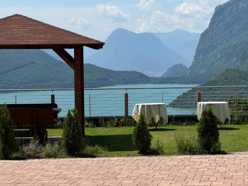 Molveno Casa | Agriturismo Ai Castioni