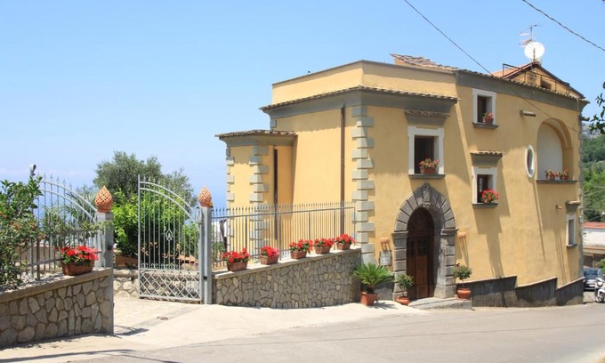 Piano di Sorrento Casa | Agriturismo Antico Casale Colli Di San Pietro