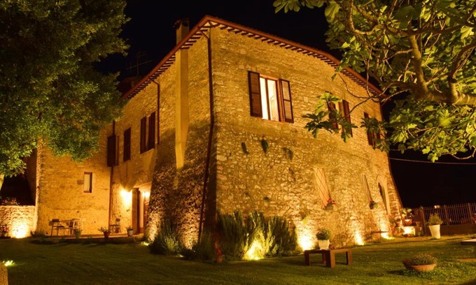 Vallo di Nera Casa | Agriturismo campagna in compagnia