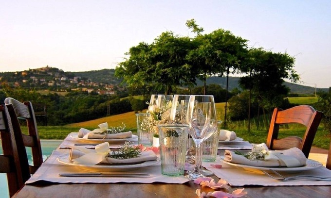 Montegabbione Casa | FARM gato amarillo: SUITE BELVEDERE