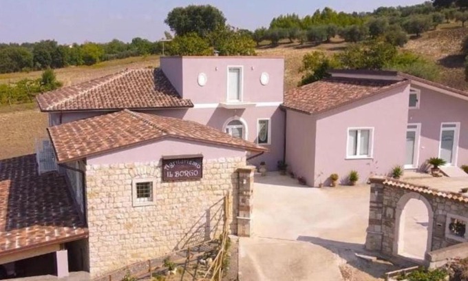 Mirabella Eclano Casa | Agriturismo Il Borgo
