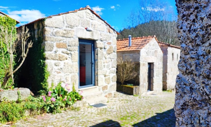 Mancelos Cabaña | Agroturismo Quinta de Travancela | Carteiro |Tranquilidad