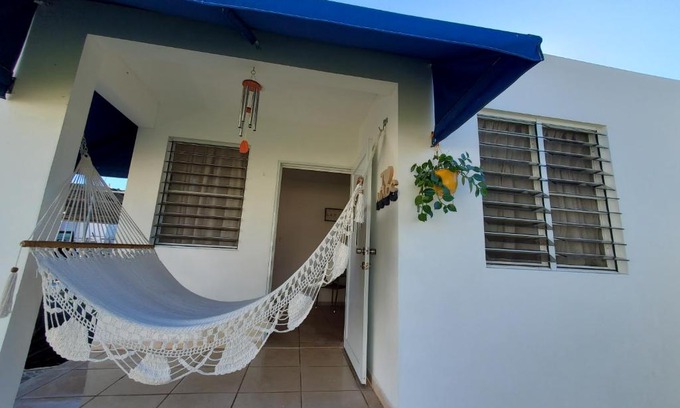 Borinquen Apartamento | Aguadilla Waves Apt Free Parking & Wifi 8 minute walk from Crashboat beach