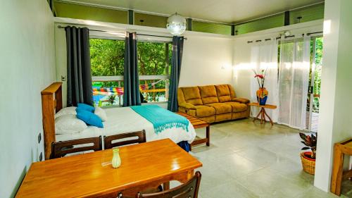 Río Naranjo Cama Y Desayuno | Agutipaca Bungalows