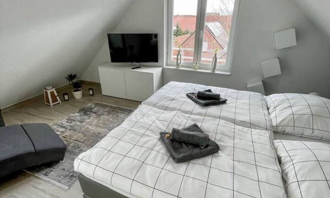Ahaus Apartamento | Ahaus: City oasis with terrace & private garage