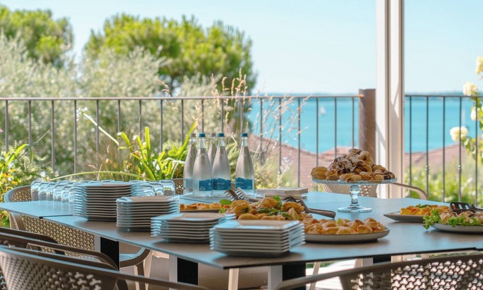 Moniga del Garda Hotel | AHG Riva Del Sole Hotel - Adults Only