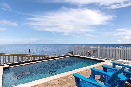 The Shores Casa | Ahh da Sea - Waterfront, Backyard Ramp to Jetty & Laguna home