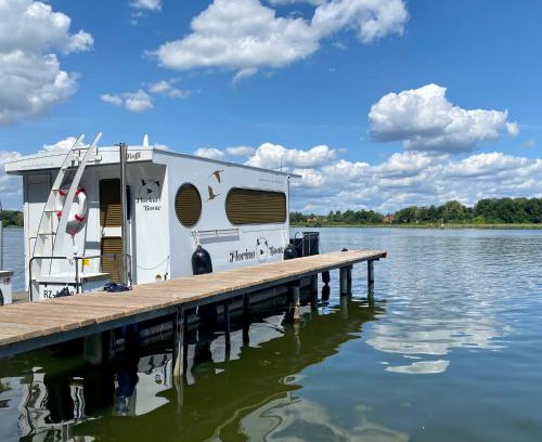 Werder Alquiler De Eote | AhoiWerder Rollyboot Florina führerscheinfrei