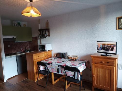 Les Carroz-d'Araches Apartamento | AI208 Studio 4 Pers Proche base de loisirs Carroz
