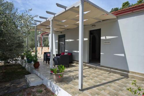 Alonissos Casa | Aigaio Villa Between the Aegean Blue and Olive Grove