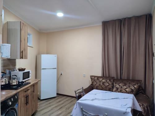 Shymkent Apartamento | "Aiko" Қонақ Отбасы 2