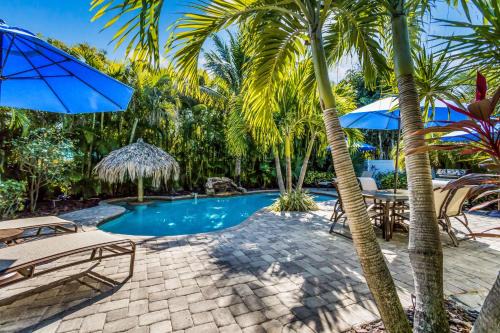 Holmes Beach Casa | Ainsley Beach House