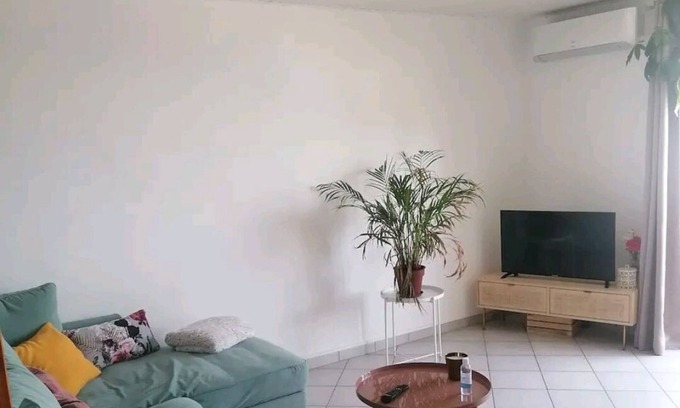 La Peyrade Apartamento | Air-conditioned apartment 10' from the beach