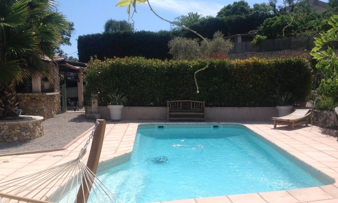 Vence Chalet De Esquí | Chalet con aire acondicionado en Vence 4 personas
