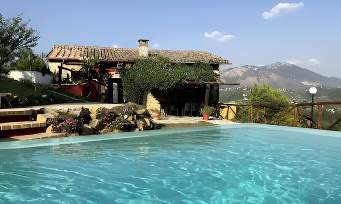 La Forma Casa | Air-conditioned house with swimming pool in the vineyards