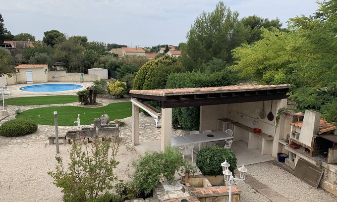 La Couronne Villa | Villa junto al mar con aire acondicionado, capacidad para 9 personas, piscina privada, terreno de petanca