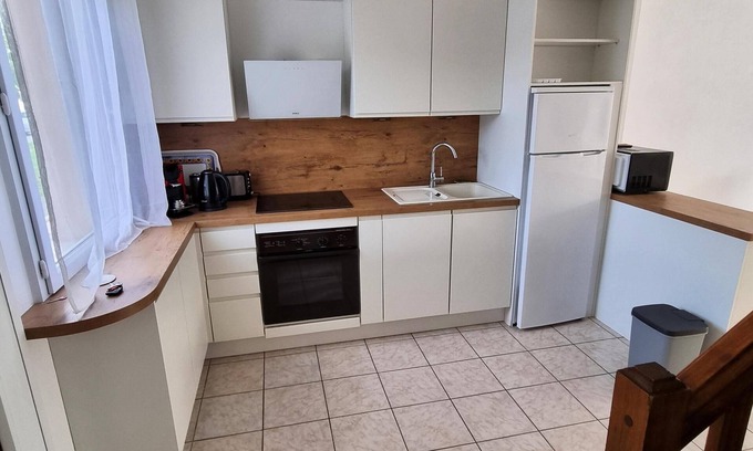 Cornebarrieu Casa | Air-conditioned T3 duplex house