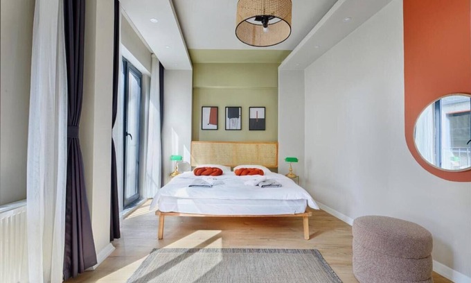 Asmali Mescit Condominio | Air-conditioned, WiFi, 1 bedroom and 1 living room apartment in Galata.