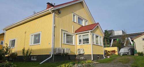 Kitula Apartamento | Air contioned and furnished half of semi detached house