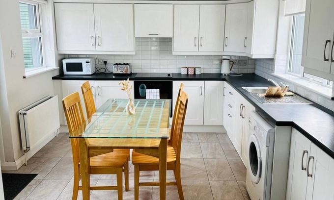 Coleraine Casa | Airbnb and Holidays Home