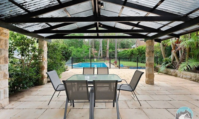 Warrawee Casa | Aircabin - Warrawee - Spacious - 5 Beds House
