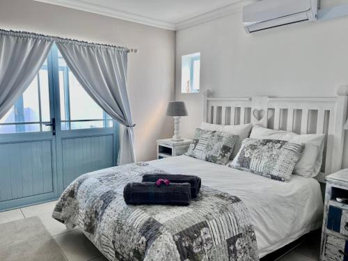 Calypso Beach Casa | Aircon 63 on Coral