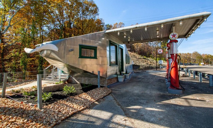 Knoxville Casa | Airplane Filling Station -Unique Stay in Knoxville