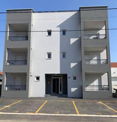 Surcin Apartamento | Airport Art Villa