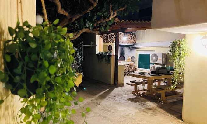 Spata-Artemida Casa | Airport Cottage House