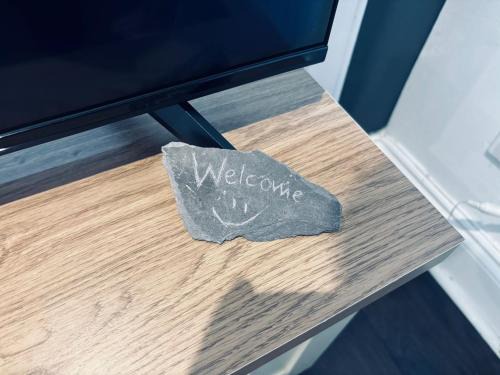Newbridge Casa | Airport Home, Free Parking, Sleeps 6, Near City