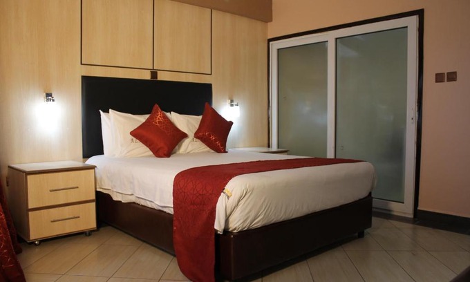 Embakasi Hotel | Airport Landing Hotel