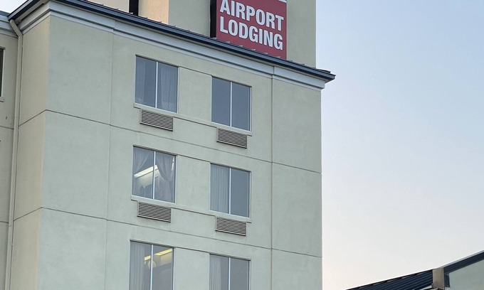 Coraopolis Hotel | Motel 6 Coraopolis, PA- Pittsburgh Airport