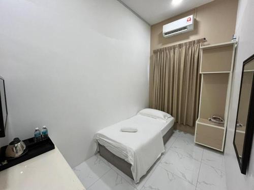 Kampung Teluk Reba Casa | Airport Pengkalan Chepa Homestay & Roomstay