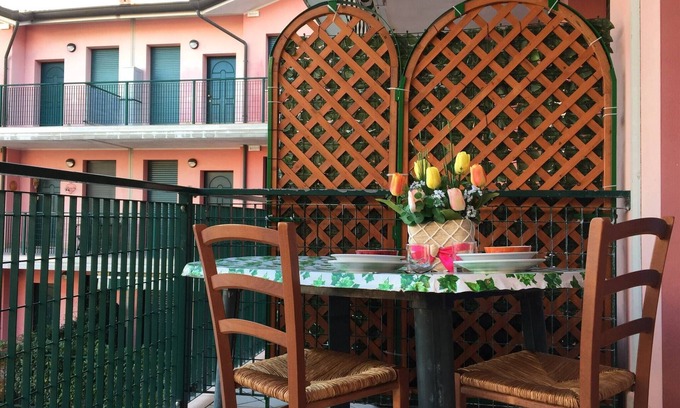 Rosapineta Apartamento | Amplio apartamento con balcón - Beahost