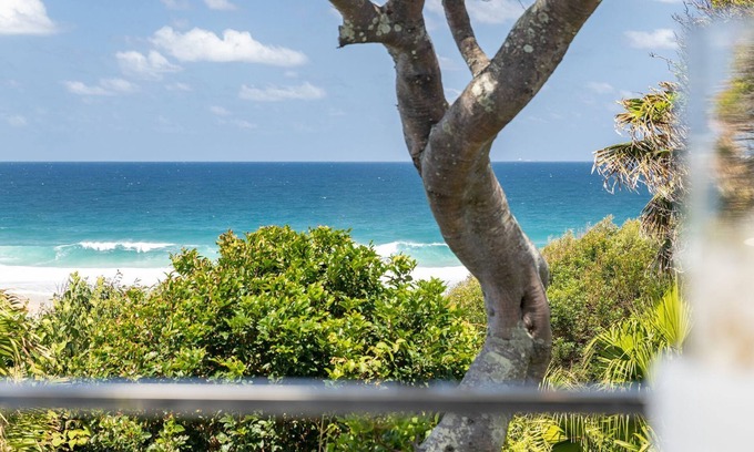 Blueys Beach Casa | Aiyana.. coastal indulgence at Blueys Beach!