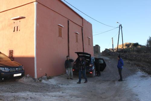 Arbaa Ait Ahmed Casa | Ajgal imzi