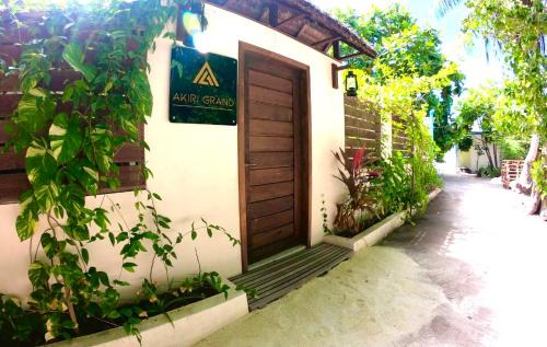 Thinadhoo Casa | Akiri Grand