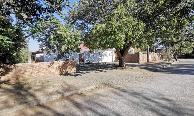 Calvinia Cama Y Desayuno | Akkerdam Bed and Breakfast