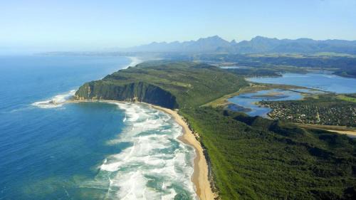 Sedgefield Casa | Akkerhuys Guest House & Tours