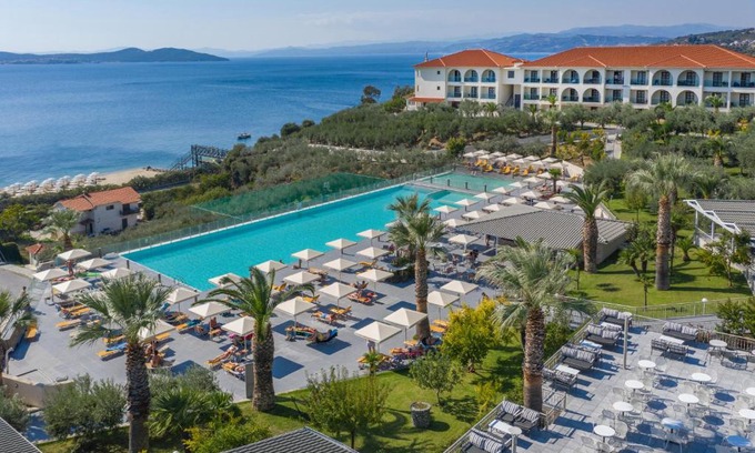 Ouranoupoli Hotel | Akrathos Beach Hotel