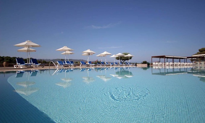 Agii Anargiri Hotel | AKS Hinitsa Bay