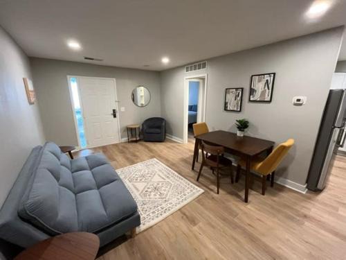 South Central Omaha Apartamento | Aksarben Apt-Close to UNO & I80