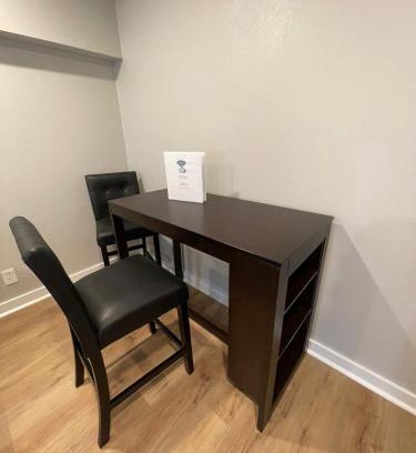 South Central Omaha Apartamento | Aksarben Modern 1Bed ground level with parking