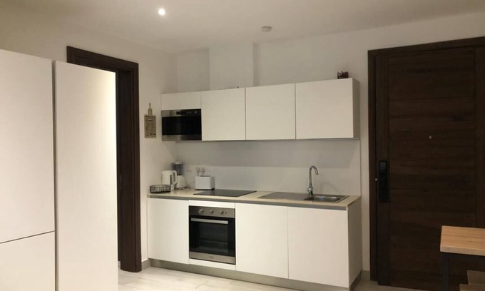 Labadi Condominio | AKWAABA Feel enjoy every moment of your stay with luxury