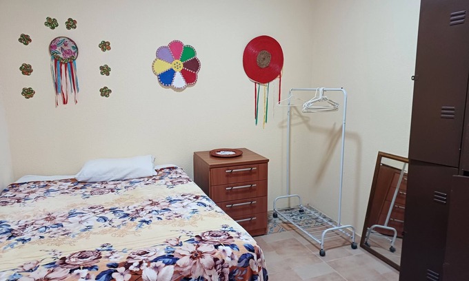 Vargem Grande Cabina | Albergue Feminino. Venha se Hospedar com Segurança em Ambiente Familiar