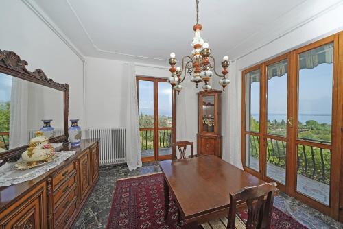 Padenghe sul Garda Apartamento | Al Castello by Wonderful Italy
